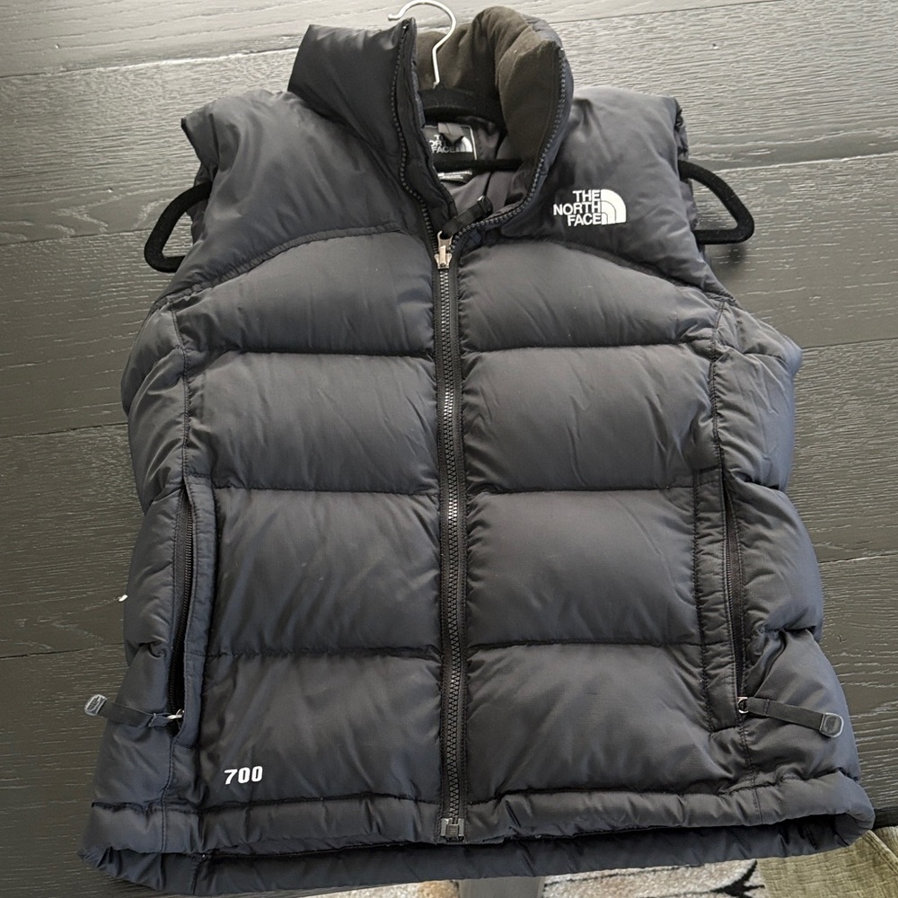 The North Face Women’s Black Puffer Vest